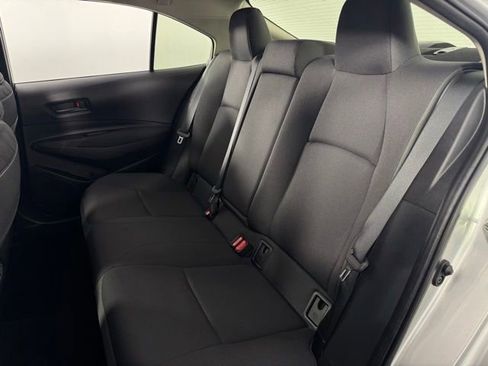 Used 2025 Toyota Corolla LE image 17