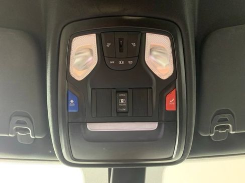 Used 2023 RAM 1500 Big Horn AWD/4WD image 30