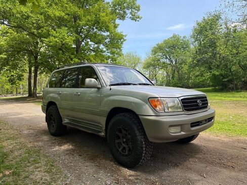 Used 2001 Toyota Land Cruiser AWD/4WD image 5