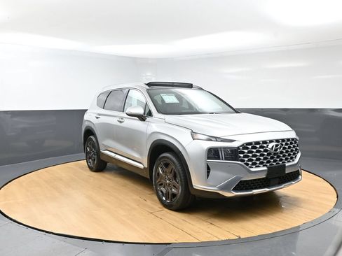Used 2023 Hyundai Santa Fe Limited AWD/4WD image 3