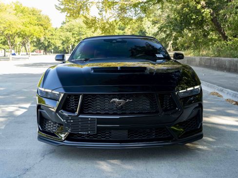 Used 2025 Ford Mustang GT Premium w/ GT Performance Package RWD image 5