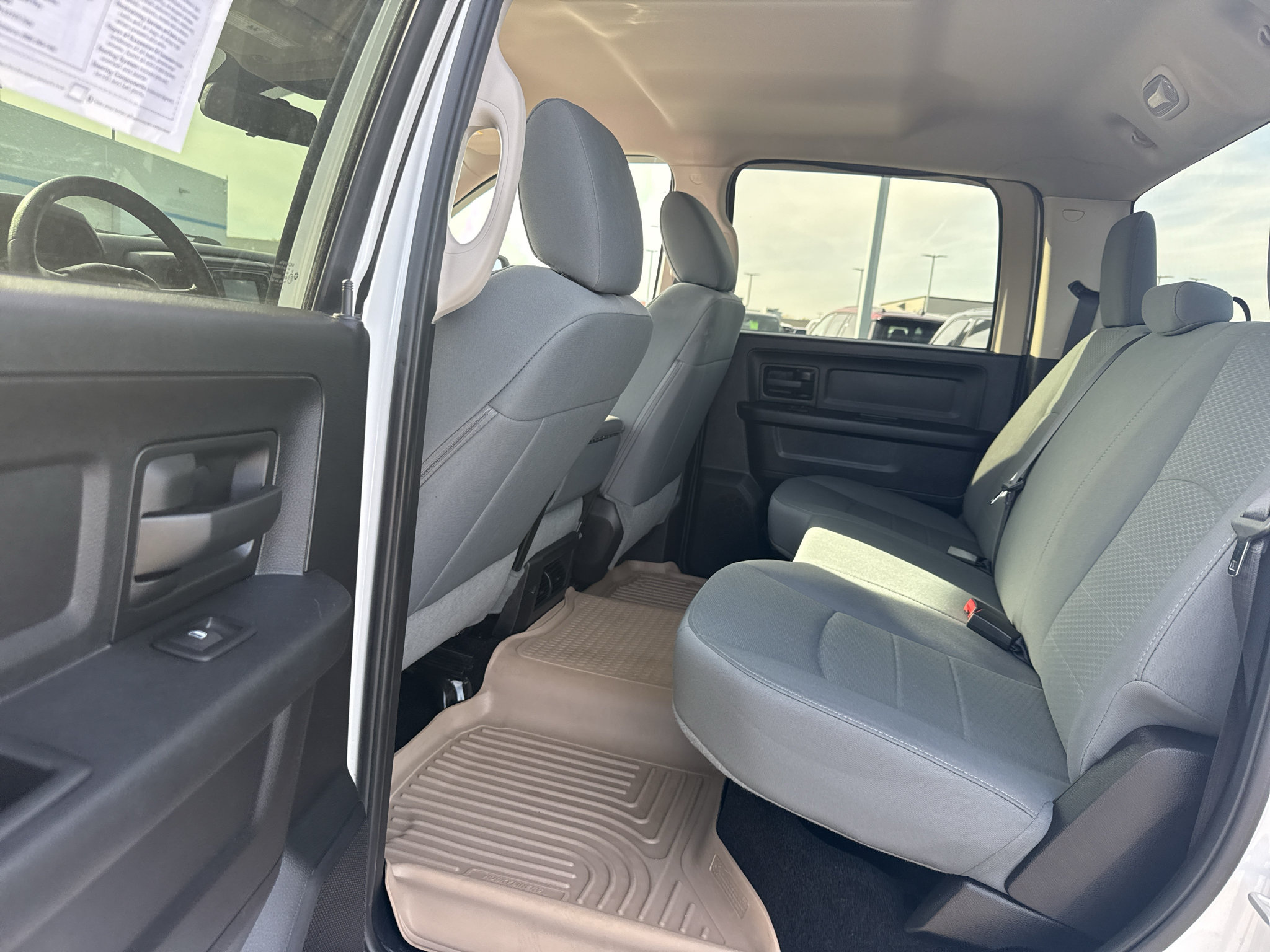 Used 2016 RAM 1500 Express w/ Popular Equipment Group AWD/4WD image 13