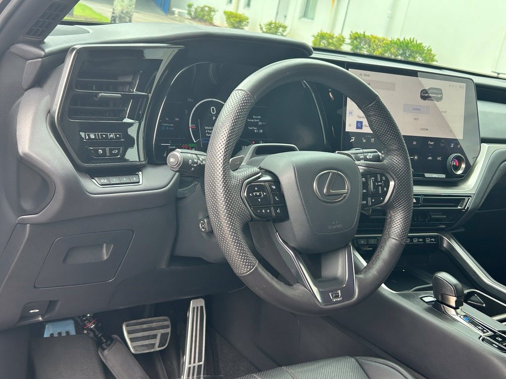 Used 2024 Lexus TX 500h AWD w/ Technology Package image 35