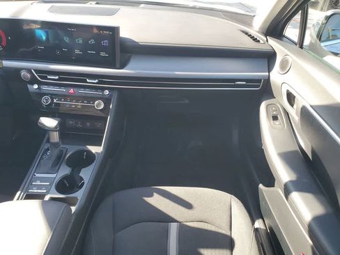 Used 2025 Hyundai Sonata SE image 15