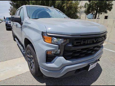 Used 2024 Chevrolet Silverado 1500 Custom AWD/4WD image 2