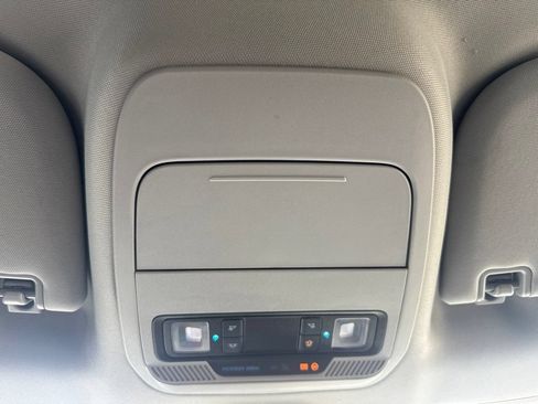 Used 2026 Ford F350 XLT AWD/4WD image 31