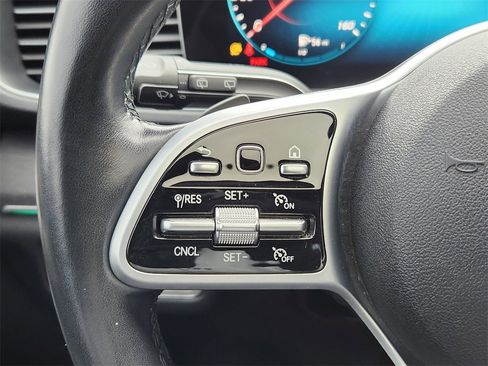 Used 2020 Mercedes-Benz GLE 350 4MATIC image 18