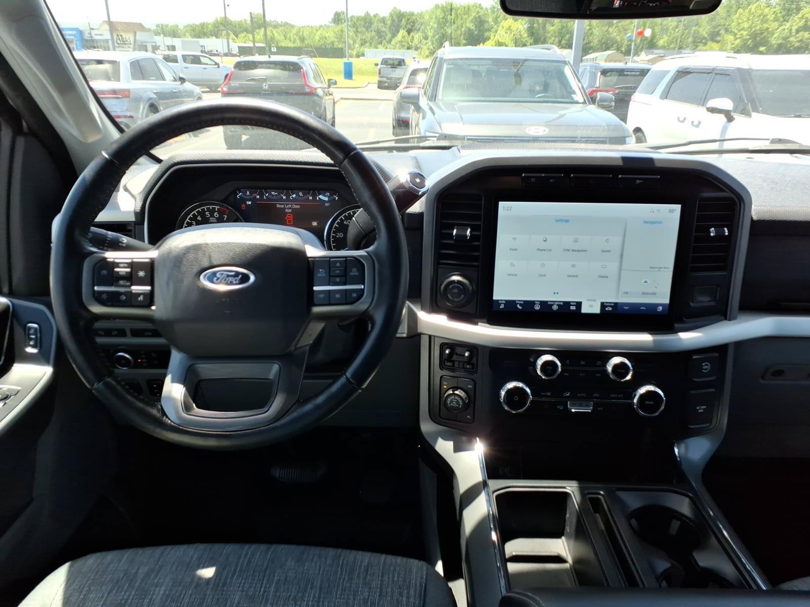 Used 2022 Ford F150 XLT w/ Equipment Group 302A High AWD/4WD image 9