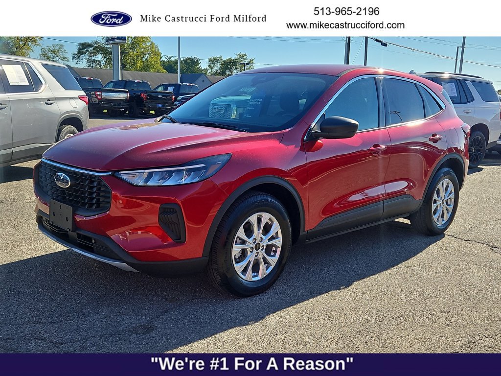 Certified 2023 Ford Escape Active w/ Tech Pack #1 AWD/4WD image 1