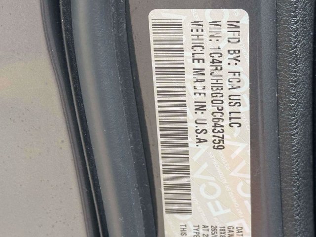 Used 2023 Jeep Grand Cherokee Limited AWD/4WD image 20