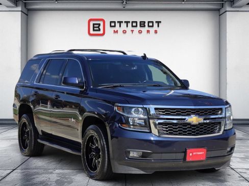 Used 2020 Chevrolet Tahoe LT w/ Texas Edition Package RWD image 2
