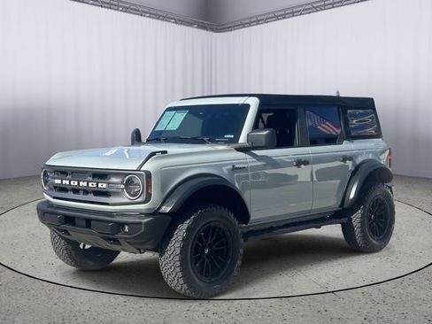 Used 2021 Ford Bronco Big Bend AWD/4WD image 2