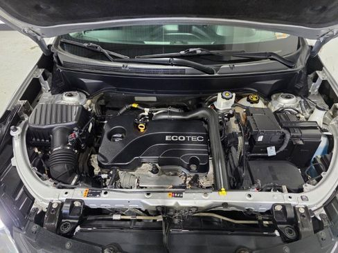 Used 2019 Chevrolet Equinox LT image 11