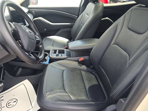 Used 2025 Ford Mustang Mach-E Premium AWD/4WD image 7