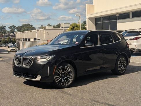 New 2026 BMW X3 xDrive30 w/ Premium Package image 1