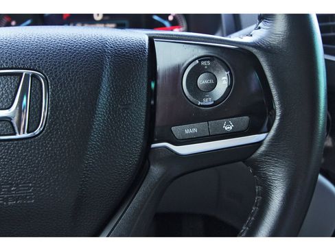 Used 2020 Honda Pilot Touring image 23