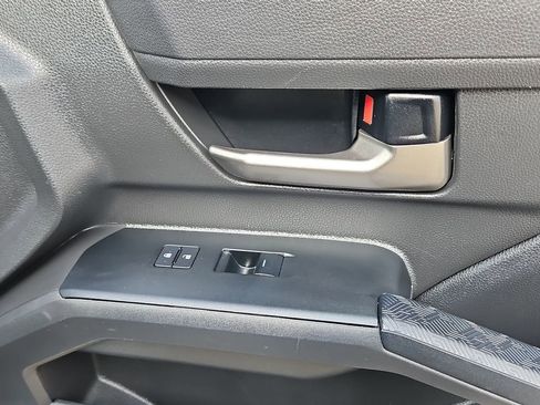 Used 2024 Toyota Tacoma TRD Off-Road image 34