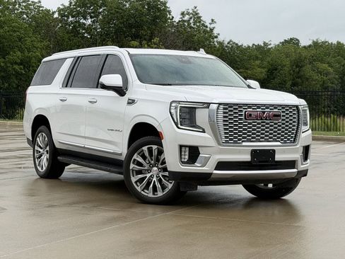 Used 2024 GMC Yukon XL Denali w/ Max Trailering Package AWD/4WD image 2