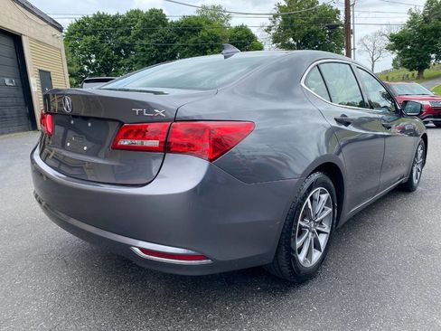 Used 2019 Acura TLX w/ Technology Package FWD image 3