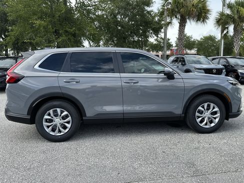 Used 2023 Honda CR-V LX image 8