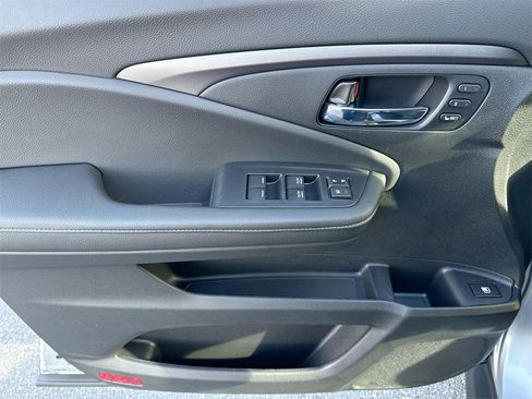 New 2026 Honda Ridgeline RTL image 15