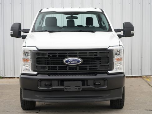 Used 2024 Ford F350 XL w/ Snow Plow Prep Package image 35
