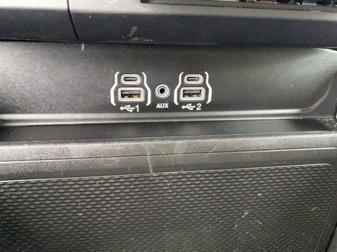 Used 2025 RAM 1500 Big Horn AWD/4WD image 13