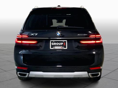 Certified 2024 BMW X7 xDrive40i image 4