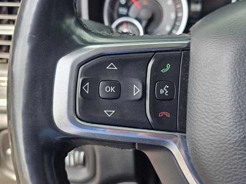 Used 2019 RAM 1500 Laramie AWD/4WD image 22