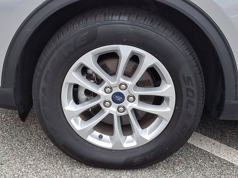 Certified 2021 Ford Escape SE image 28