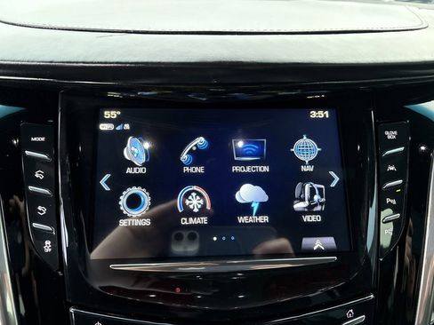 Used 2019 Cadillac Escalade Platinum image 21