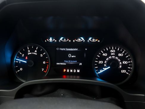 Used 2018 Ford F150 XLT w/ Equipment Group 302A Luxury AWD/4WD image 21