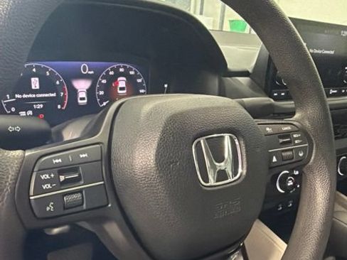 Used 2023 Honda Accord LX image 15