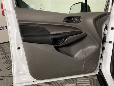 Used 2022 Ford Transit Connect XL image 12