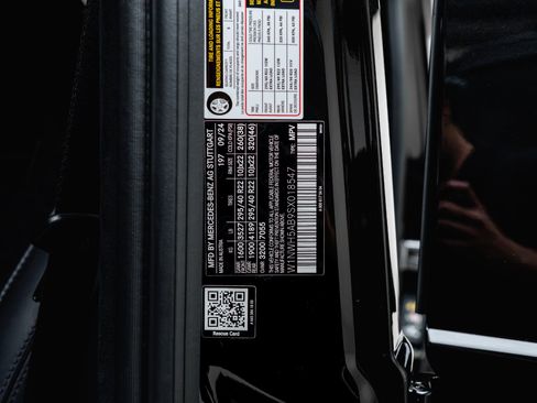 Used 2025 Mercedes-Benz G 63 AMG 4MATIC image 99