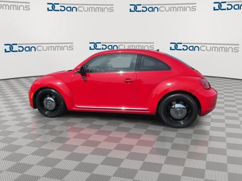 Used 2014 Volkswagen Beetle 2.5 image 5