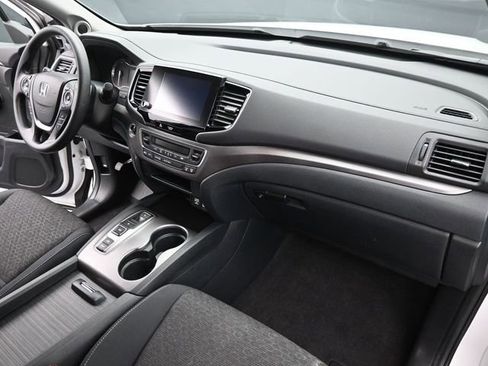 Used 2023 Honda Ridgeline Sport image 42