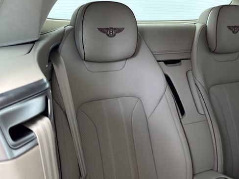 Certified 2024 Bentley Continental GT image 37