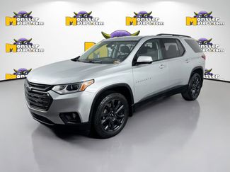Used 2020 Chevrolet Traverse RS video 1