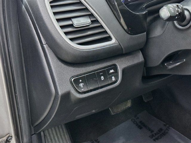 Used 2021 Kia Seltos SX w/ SX Sunroof Package AWD/4WD image 10