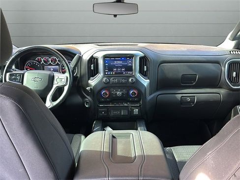 Used 2021 Chevrolet Silverado 1500 RST image 19