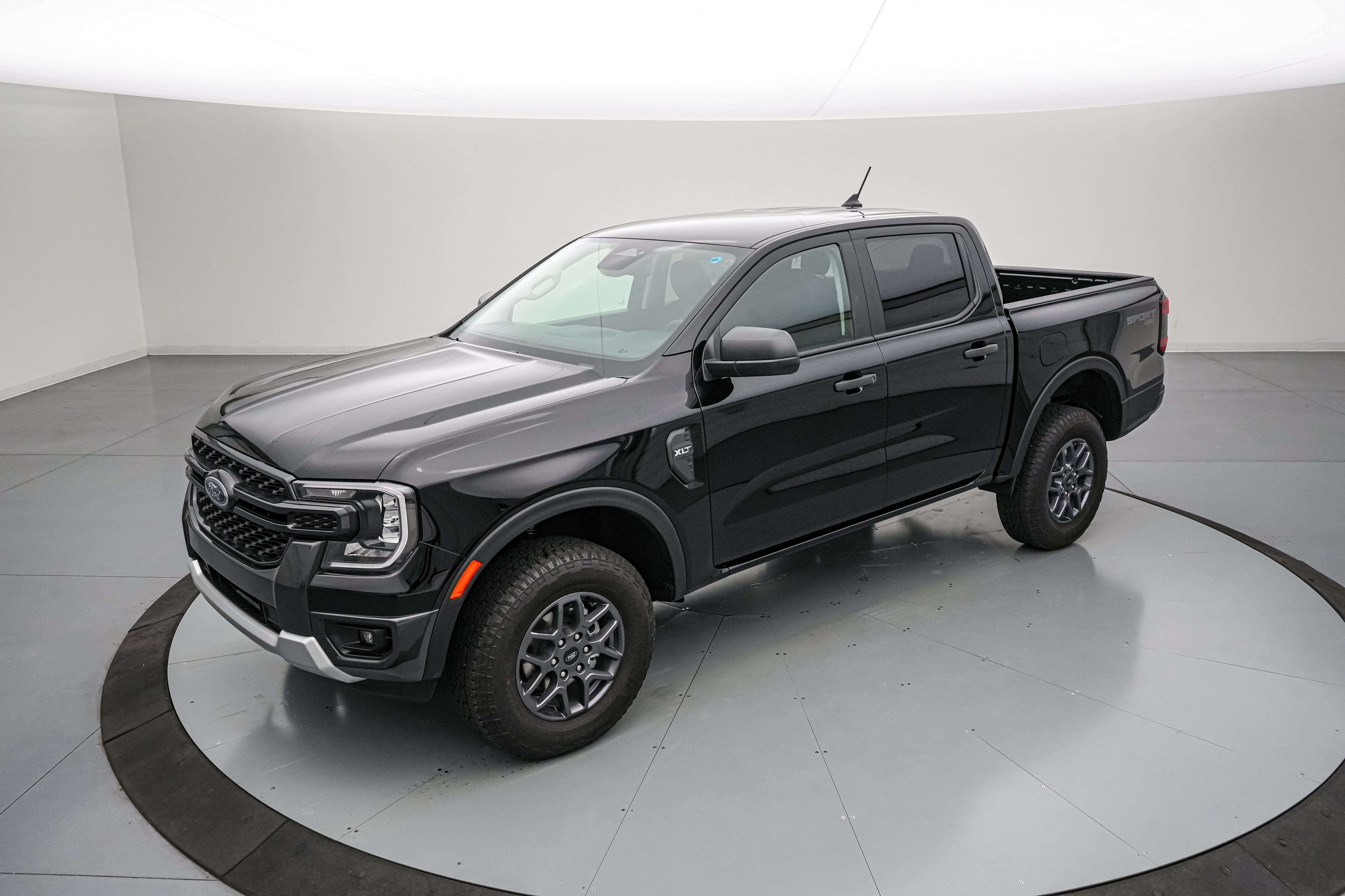 New 2026 Ford Ranger XLT AWD/4WD image 9