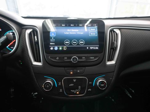 Used 2020 Chevrolet Malibu LS FWD image 17