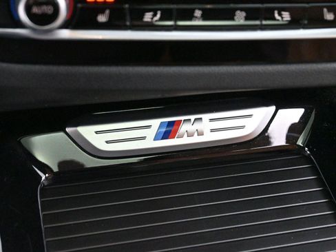 Used 2018 BMW X3 M40i image 24