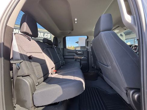 Used 2022 Chevrolet Silverado 1500 RST w/ Z71 Off-Road Package AWD/4WD image 18