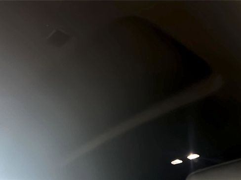 Used 2021 GMC Sierra 1500 SLT w/ SLT Premium Plus Package image 10