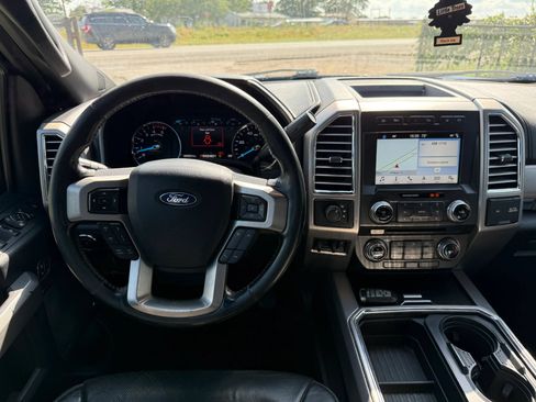 Used 2018 Ford F350 Platinum w/ Platinum Ultimate Package AWD/4WD image 11