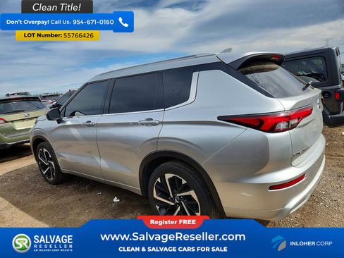 Used 2022 Mitsubishi Outlander SEL AWD/4WD image 3