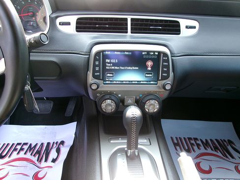 Used 2015 Chevrolet Camaro LT w/ RS Package image 16