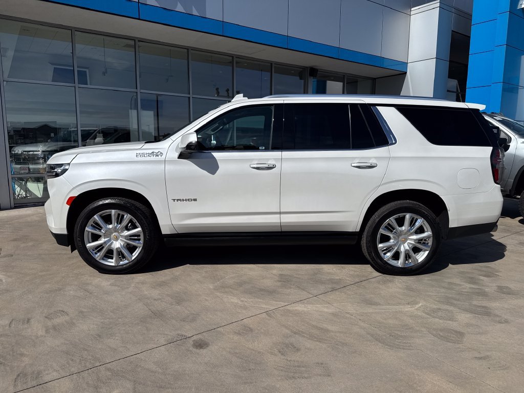 Used 2022 Chevrolet Tahoe High Country AWD/4WD image 2
